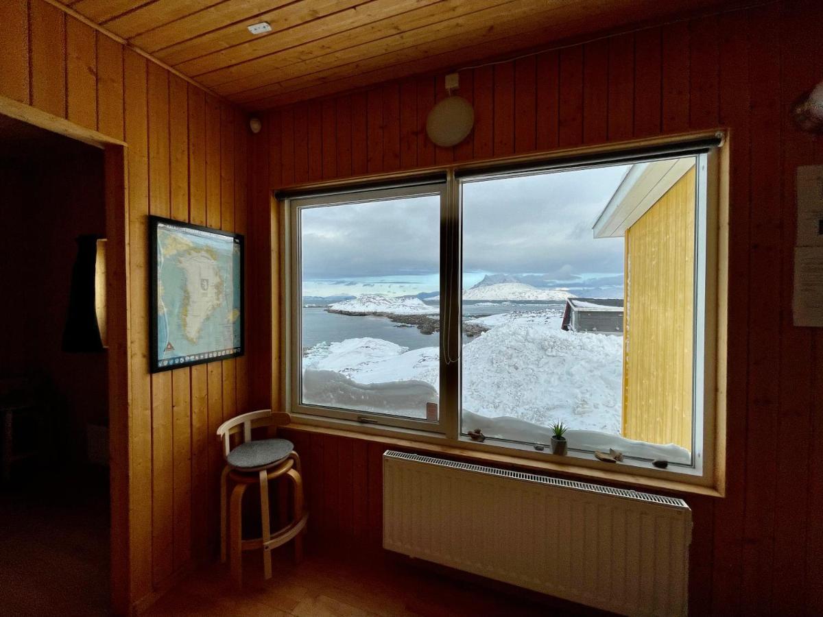 Inuk Hostels Nuuk Exterior foto