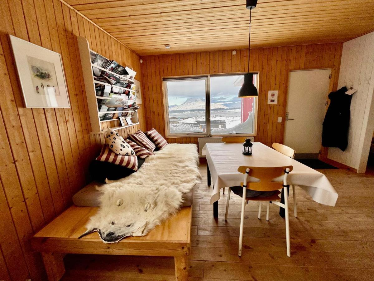 Inuk Hostels Nuuk Exterior foto