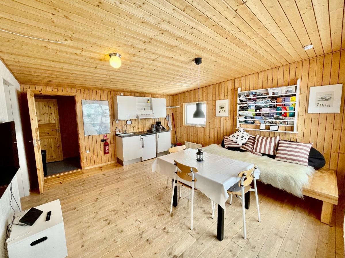Inuk Hostels Nuuk Exterior foto