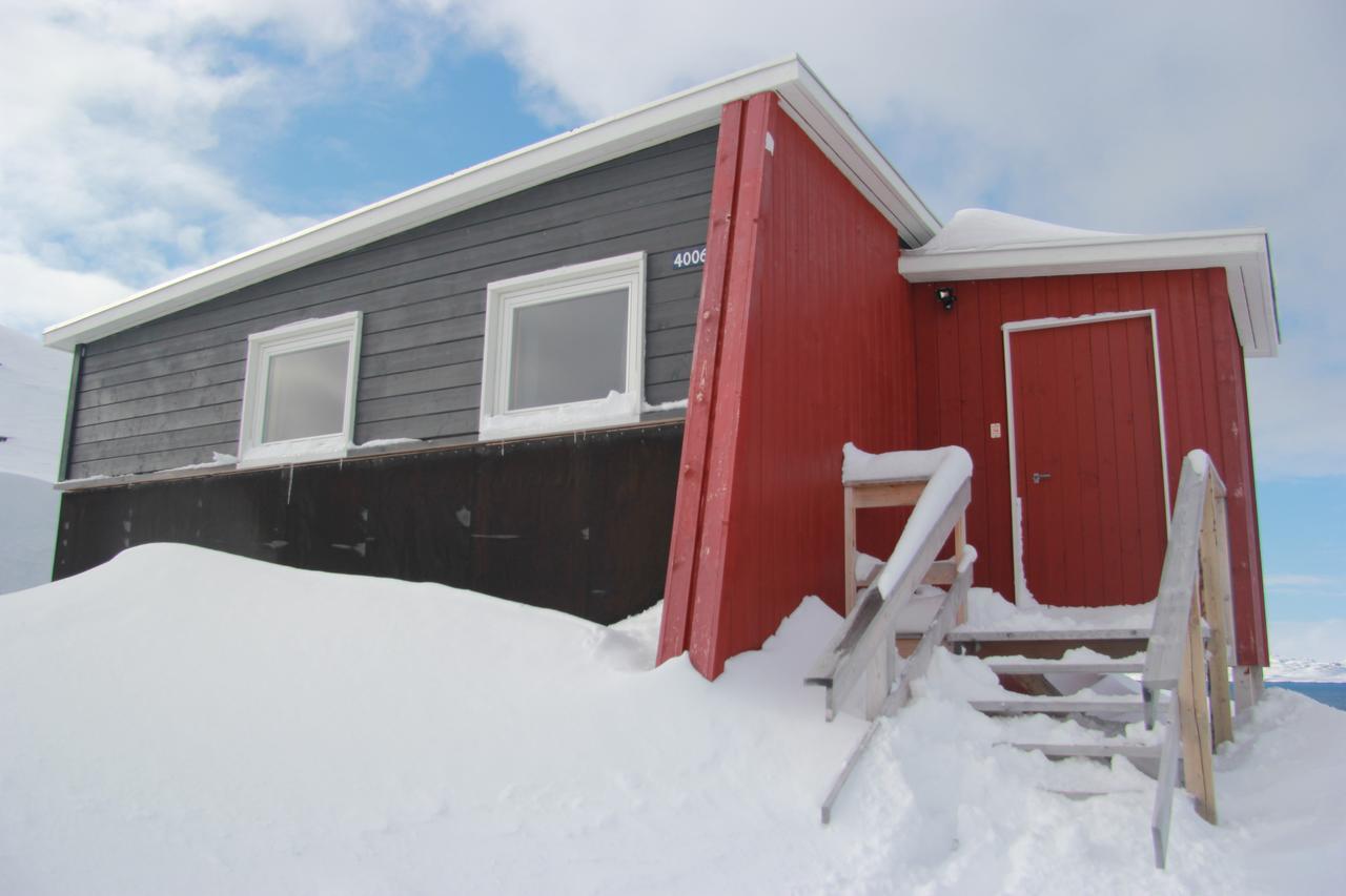 Inuk Hostels Nuuk Exterior foto
