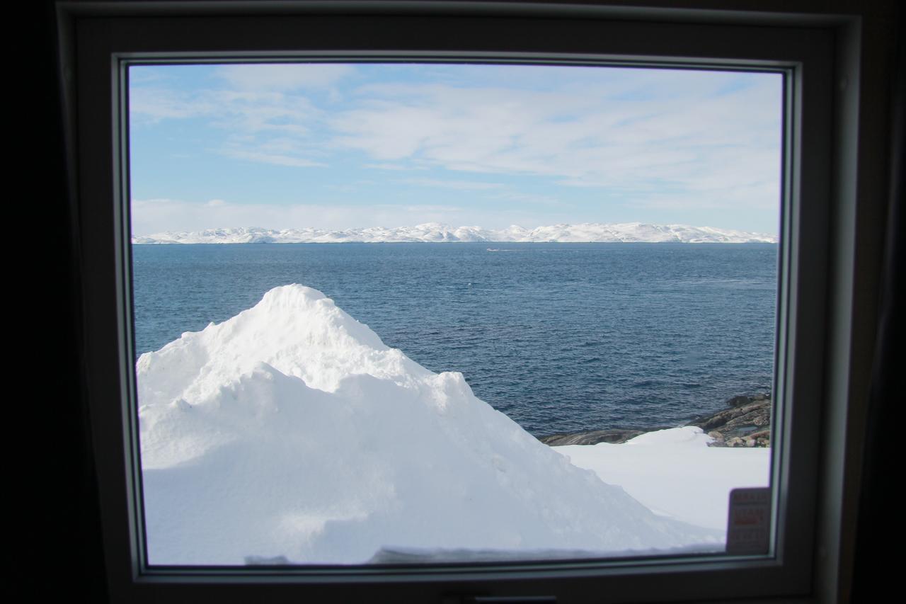 Inuk Hostels Nuuk Exterior foto